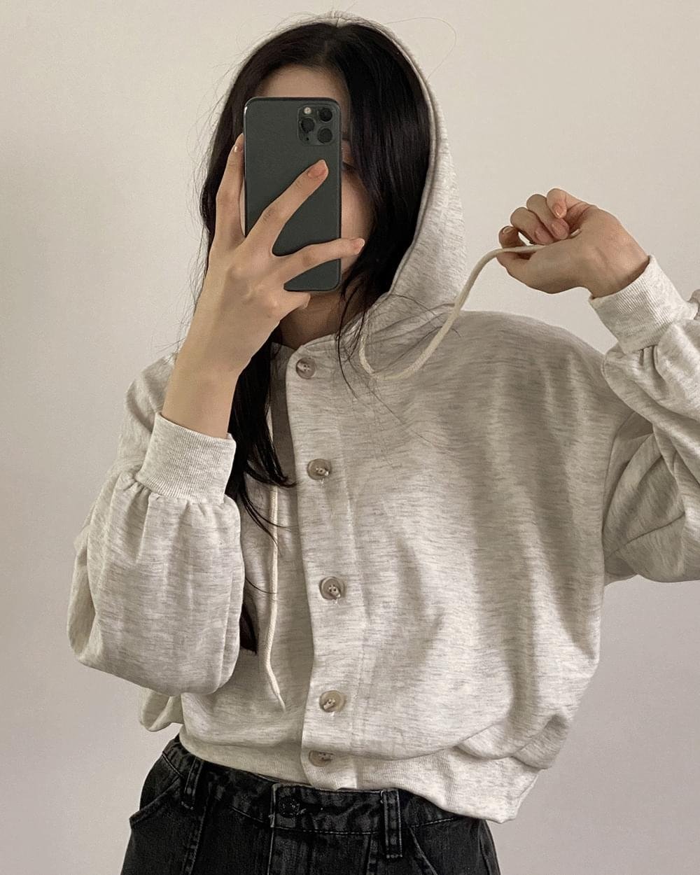 Casaca Ligera con Botones y Capucha – Estilo Minimalista | Talla M